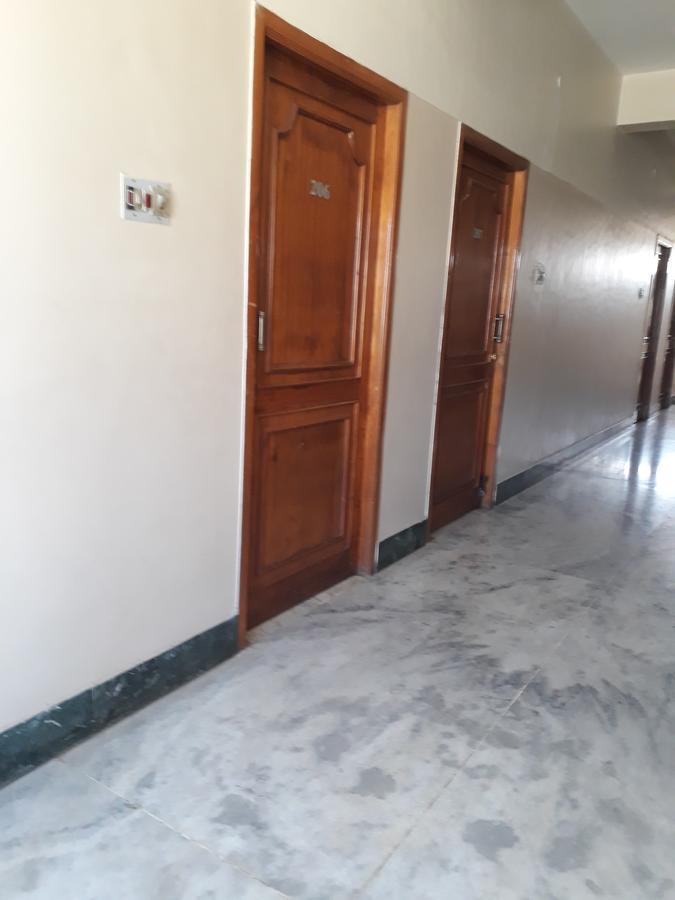 Krishna Lodge Tiruchirappalli Exterior foto