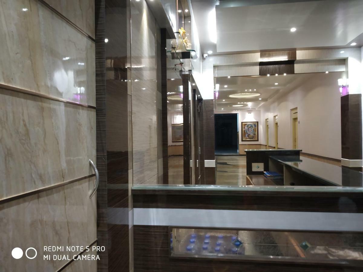 Krishna Lodge Tiruchirappalli Exterior foto